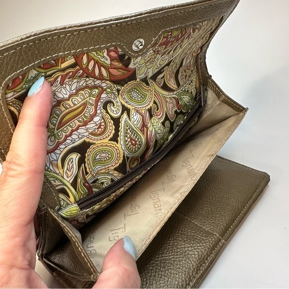 Tignanello Leather & Canvas Trifold Wallet Clutch Monogram T Brown Tan Paisley - Picture 3 of 11